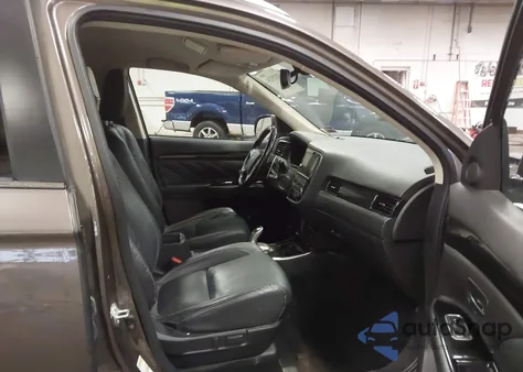 2018 Mitsubishi Outlander Phev Sel from USA, damaged, VIN JA4J24A5XJZ027617